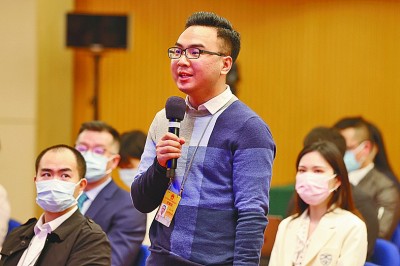 “走過千山萬水，從沒有忘卻來時(shí)的路”