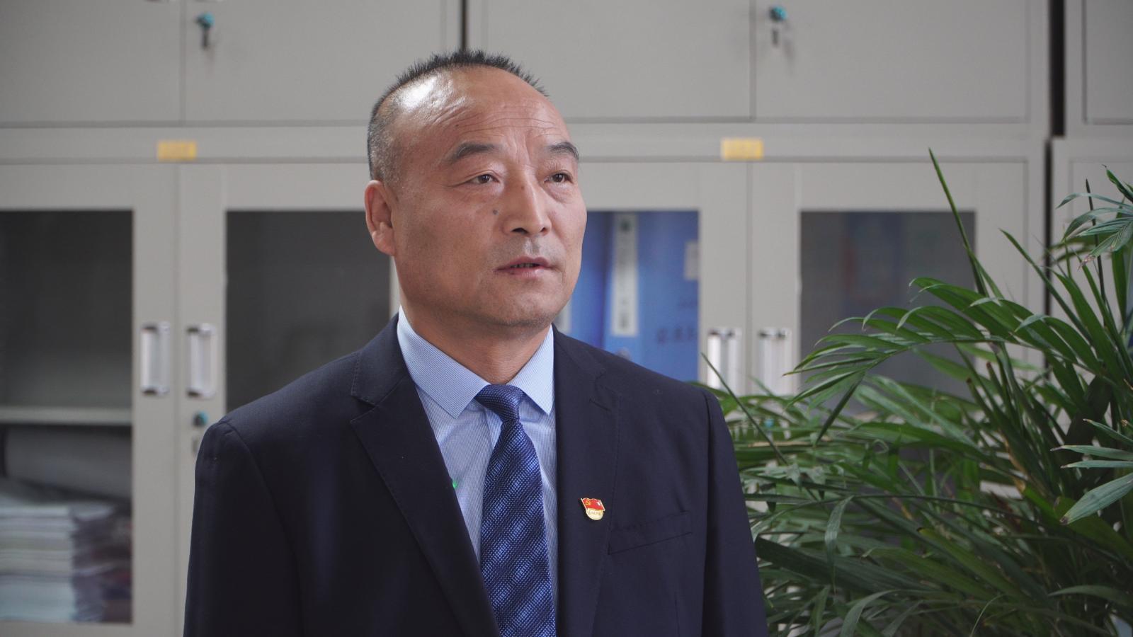 【數(shù)字經(jīng)濟招商選資】以綠電聚合供電模式降電價 提高數(shù)字經(jīng)濟招商競爭力——訪市能源局黨組書記、局長劉興峰